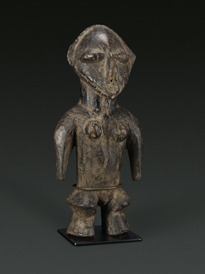 Weibliche Figur Yanda